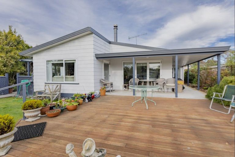 Photo of property in 21 Abbot Avenue, Waipawa, 4210