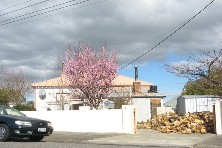 Photo of property in 31 Church Street, Waipawa, 4210