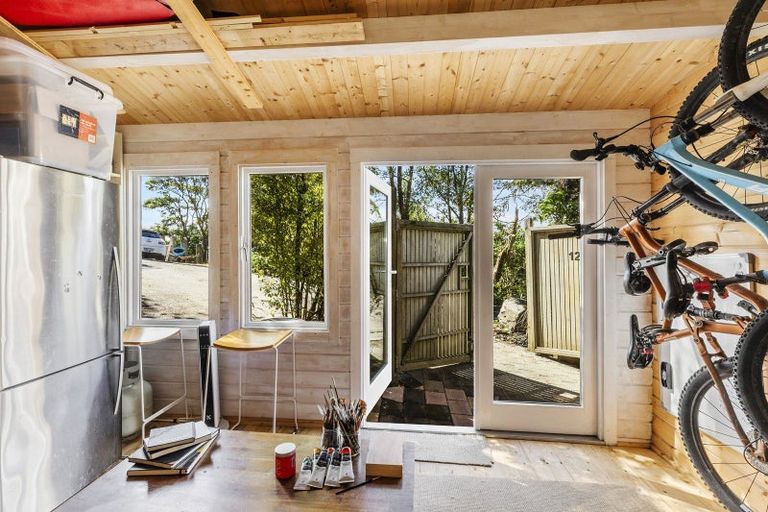 Photo of property in 123 Mitchell Street, Brooklyn, Wellington, 6021