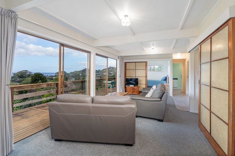 Photo of property in 3 Patricia Place, Hahei, Whitianga, 3591