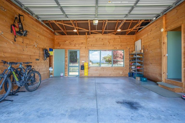 Photo of property in 8 Cameron Drive, Acacia Bay, Taupo, 3385