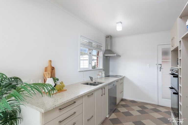 Photo of property in 1/598 Fergusson Drive, Trentham, Upper Hutt, 5018