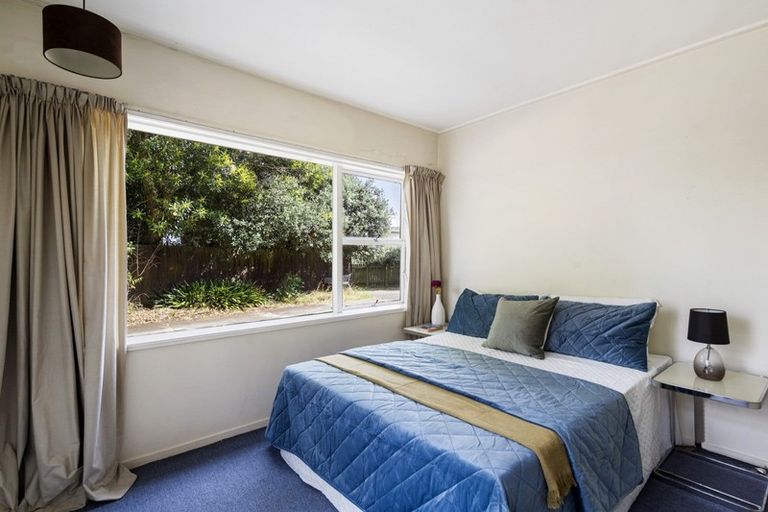 Photo of property in 1/21 Evelyn Place, Hillcrest, Auckland, 0627