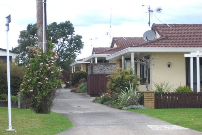 Photo of property in 1/478 Devonport Road, Tauranga South, Tauranga, 3112