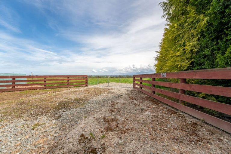 Photo of property in 166 Chapel Road, Pareora West, Timaru, 7972