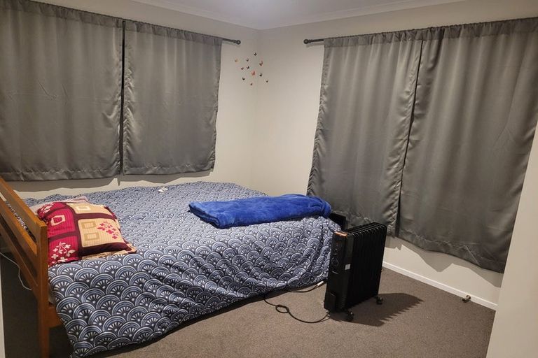 Photo of property in 8 Takapo Grove, Kelson, Lower Hutt, 5010