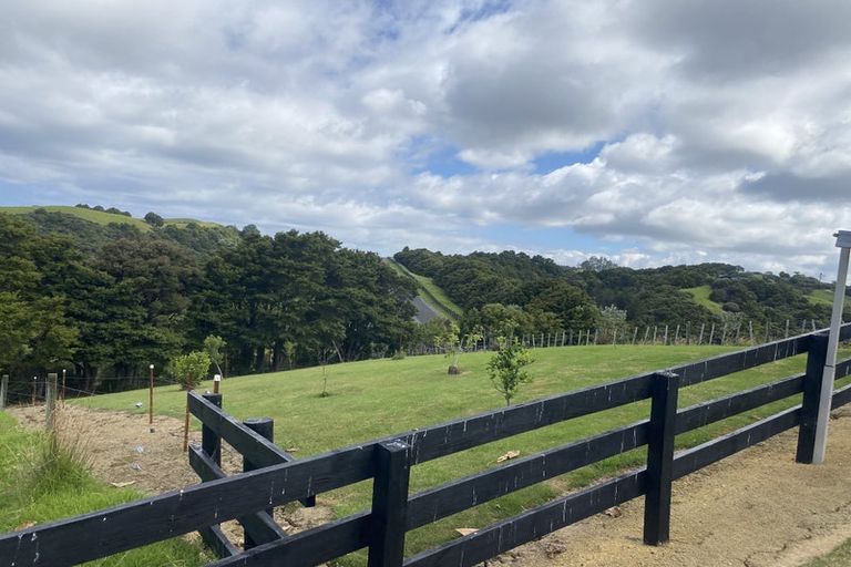 Photo of property in 67 Walu Lane, Matapouri, Whangarei, 0173