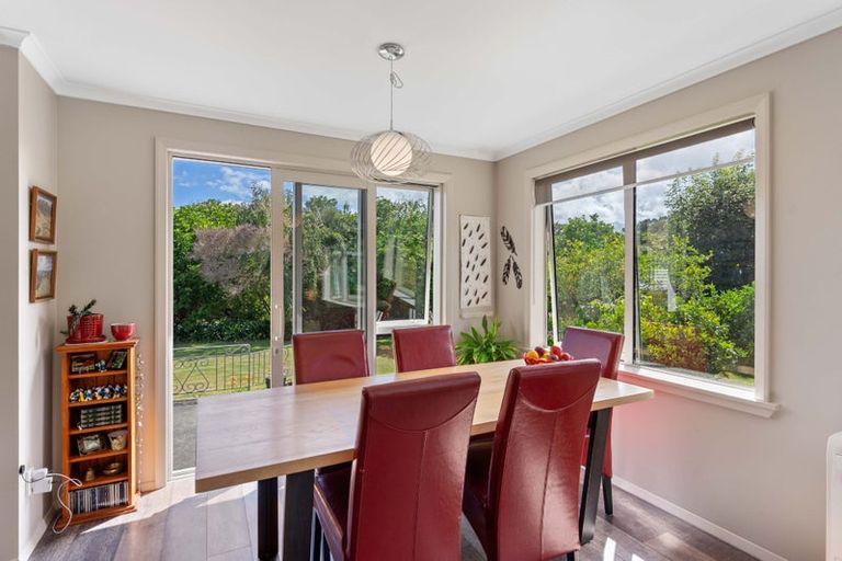 Photo of property in 3 Sutton Road, Te Horo, Otaki, 5582