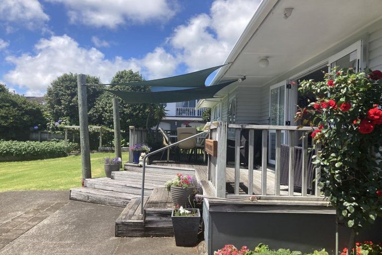 Photo of property in 17 Hutchins Street, Waitara, 4320