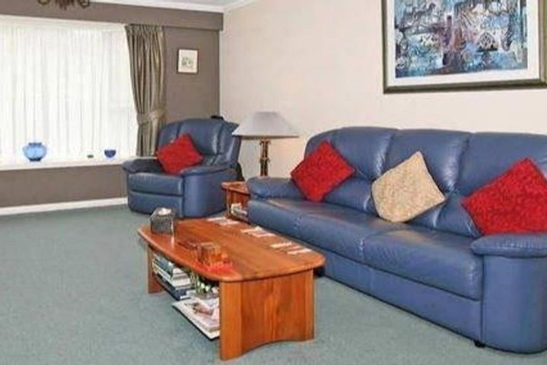 Photo of property in 2/964 High Street, Avalon, Lower Hutt, 5011