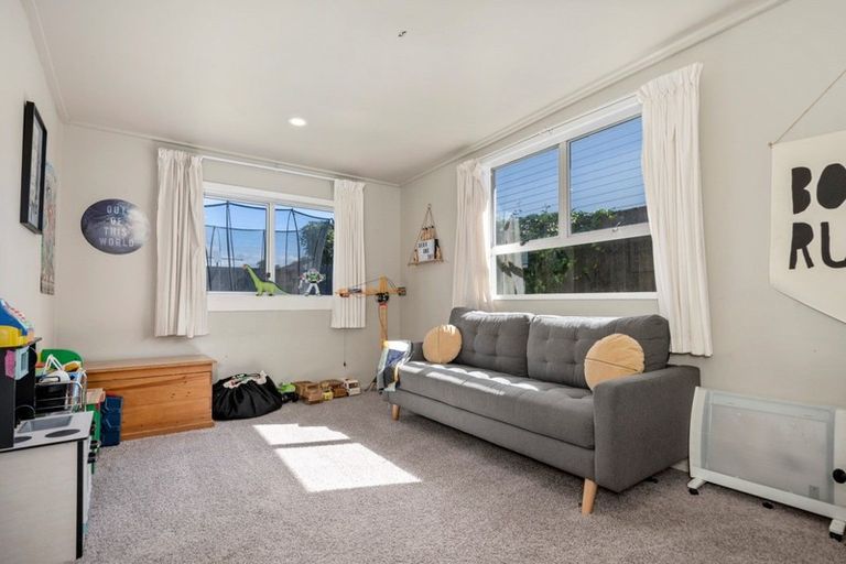 Photo of property in 43b Percy Road, Papamoa Beach, Papamoa, 3118