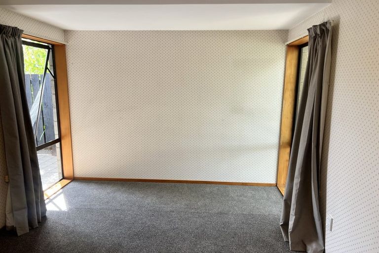 Photo of property in 4a-b Bank Street, Amberley, 7410