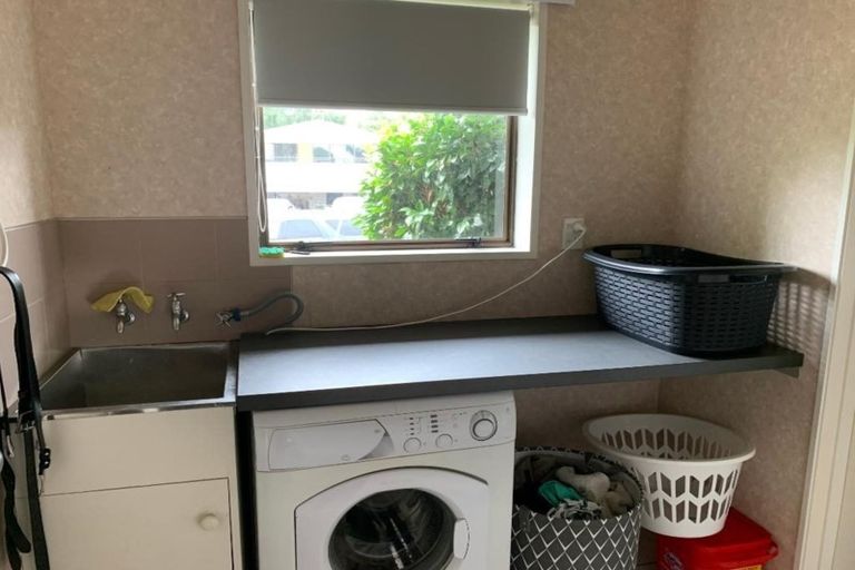 Photo of property in 1 Pandora Place, Welcome Bay, Tauranga, 3112