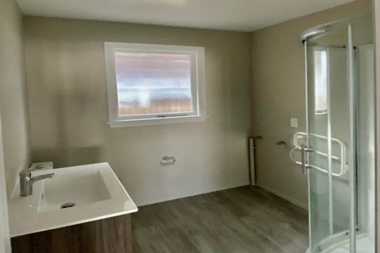Photo of property in 1/12 Abberley Crescent, St Albans, Christchurch, 8014