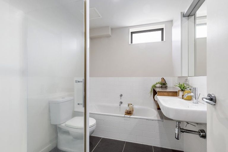 Photo of property in The Altair, 16/120 Rintoul Street, Newtown, Wellington, 6021