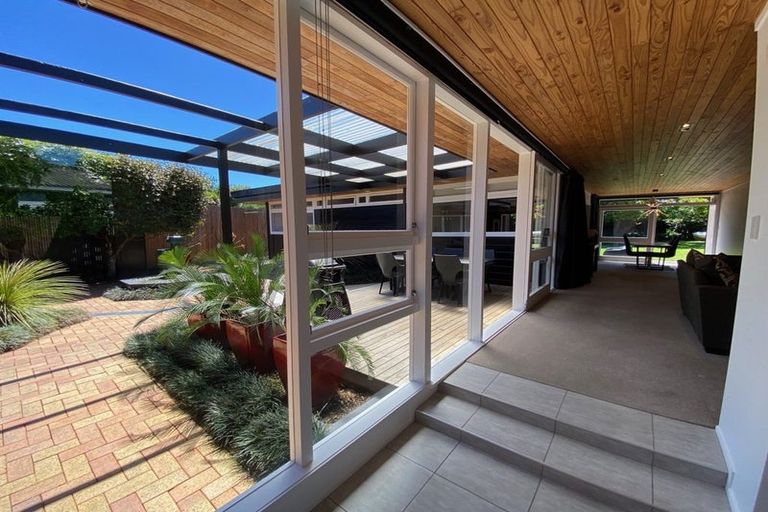 Photo of property in 24 Ashdown Place, Pahurehure, Papakura, 2113