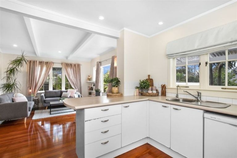 Photo of property in 2/274 Kohimarama Road, Saint Heliers, Auckland, 1071