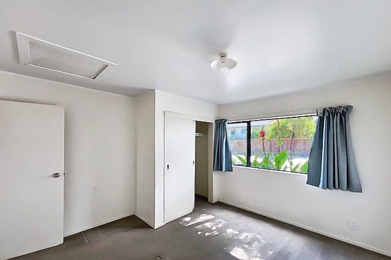 Photo of property in 21 Jandell Crescent, Bucklands Beach, Auckland, 2014