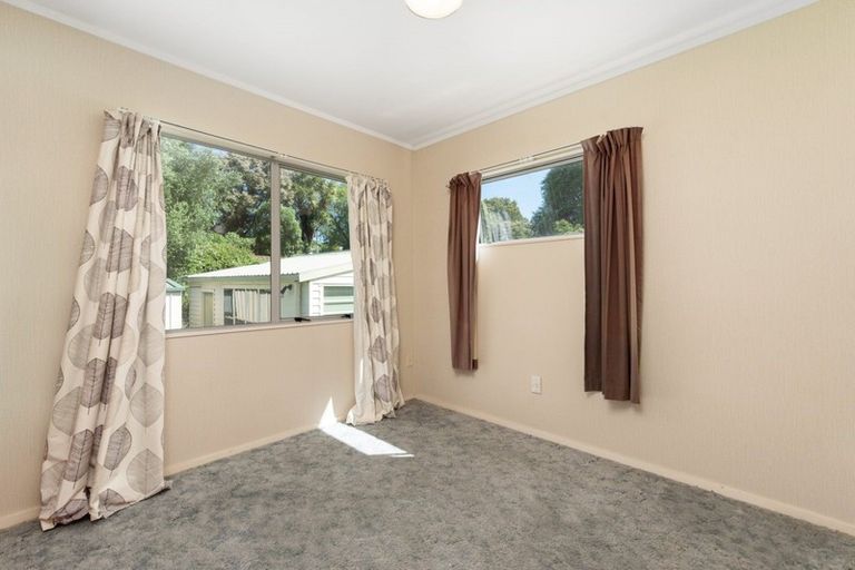 Photo of property in 32 Meadowland Street, Matua, Tauranga, 3110