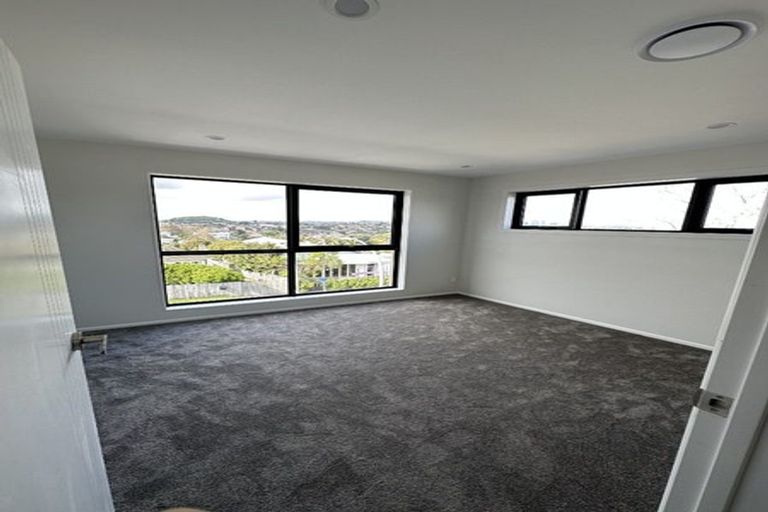 Photo of property in 1/14 Williamson Avenue, Belmont, Auckland, 0622