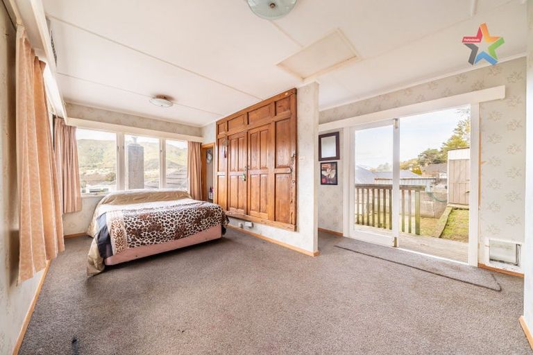 Photo of property in 153 Wellington Road, Wainuiomata, Lower Hutt, 5014