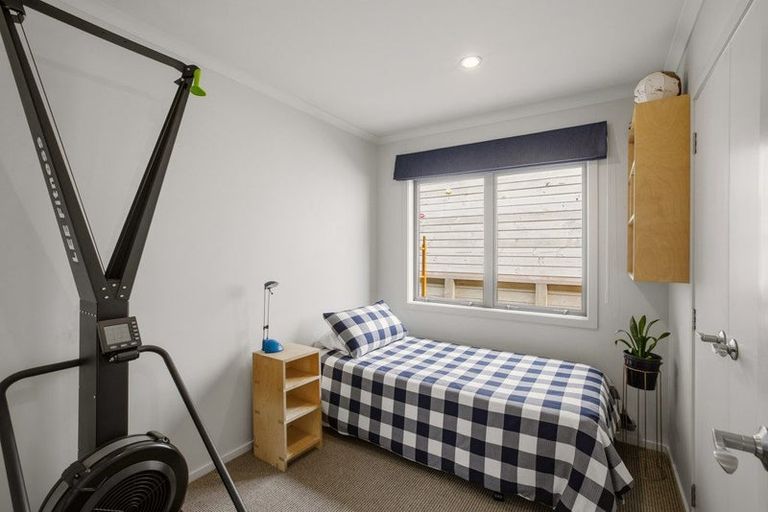 Photo of property in 142a Heta Road, Highlands Park, New Plymouth, 4312