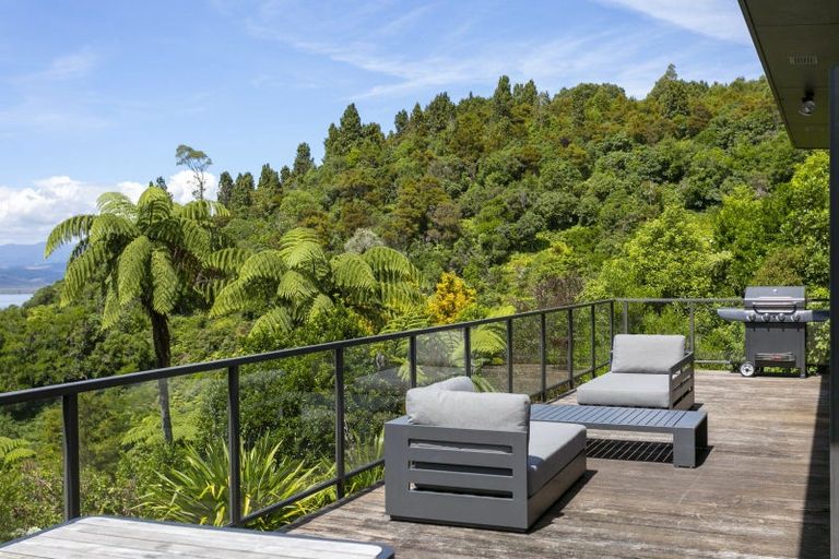 Photo of property in 5 Puratoke Rise, Pukawa Bay, Turangi, 3381