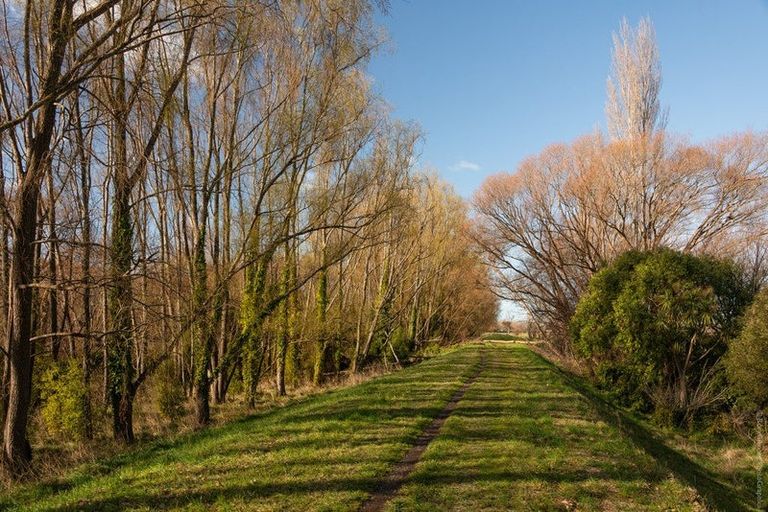 Photo of property in 6 Geisha Road, Waikuku, Rangiora, 7473