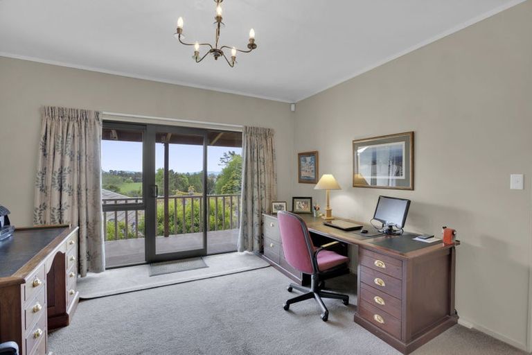 Photo of property in 135a Lake Crescent, Hamilton Lake, Hamilton, 3204