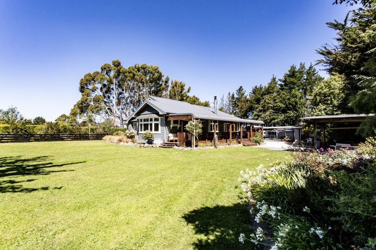 Photo of property in 145a Loburn Whiterock Road, Loburn, Rangiora, 7472