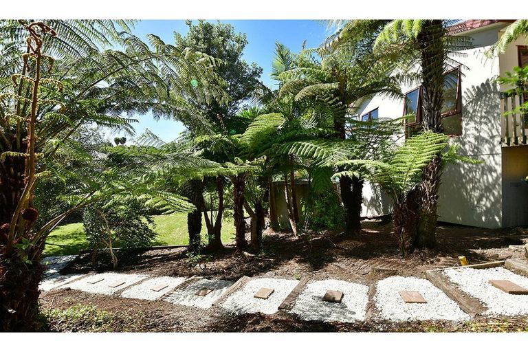 Photo of property in 29a Matai Road, Stanmore Bay, Whangaparaoa, 0932