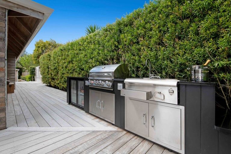 Photo of property in 10/4 Seddon Street, Naenae, Lower Hutt, 5011