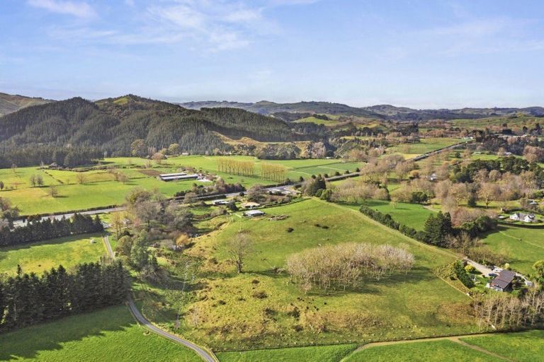 Photo of property in 568 Tirau Road, Cambridge, 3496