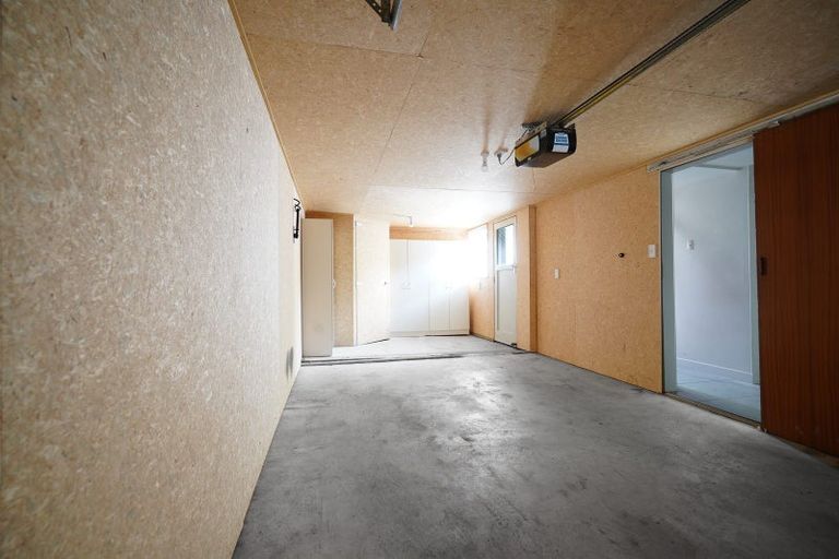 Photo of property in 18a Montgomery Terrace, Hokowhitu, Palmerston North, 4410