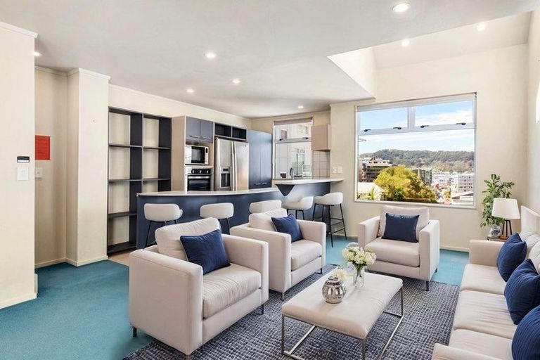 Photo of property in Fernhill Flats, 6/324 The Terrace, Te Aro, Wellington, 6011