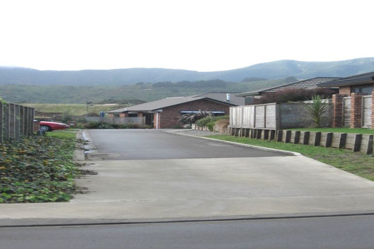 Photo of property in 67 Margaret Road, Raumati Beach, Paraparaumu, 5032