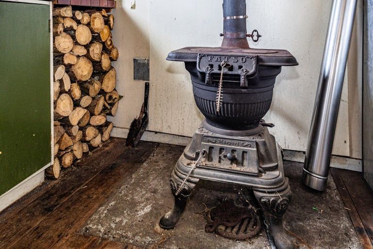 Photo of property in 15 Pitt Street, Raetihi, 4632