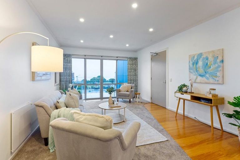 Photo of property in 24/4u Seaview Road, Paraparaumu Beach, Paraparaumu, 5032