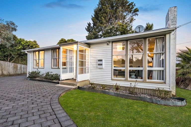 Property details for 86 Leybourne Circle, Glen Innes, Auckland, 1072