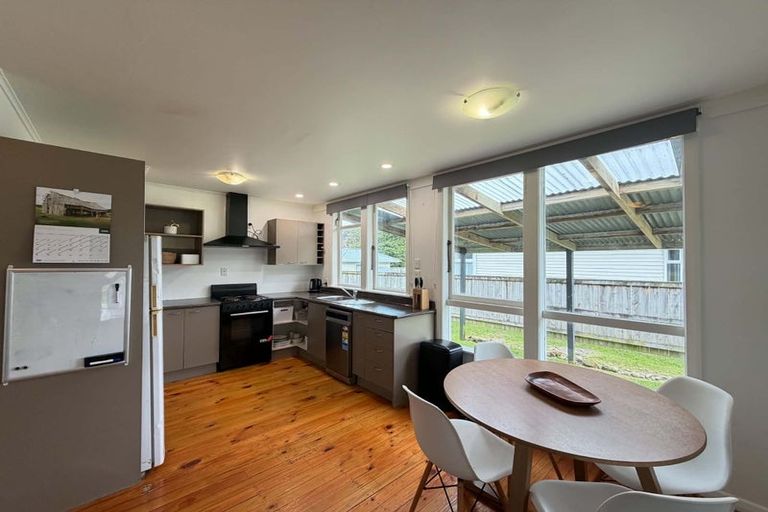 Photo of property in 31 Grand Street, Shannon, 4821