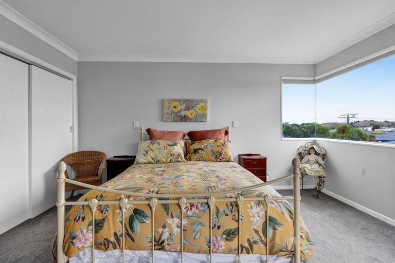 Photo of property in 12 Solway Terrace, Bell Block, New Plymouth, 4312