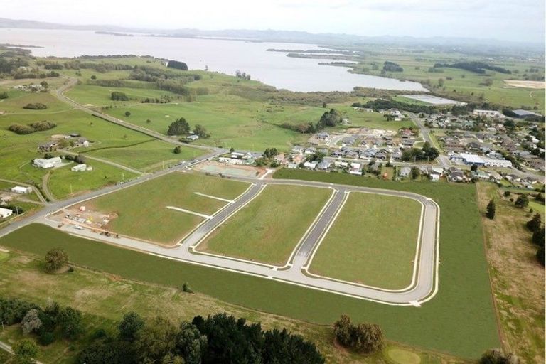 Photo of property in 12 Ballantyne Avenue, Te Kauwhata, 3710