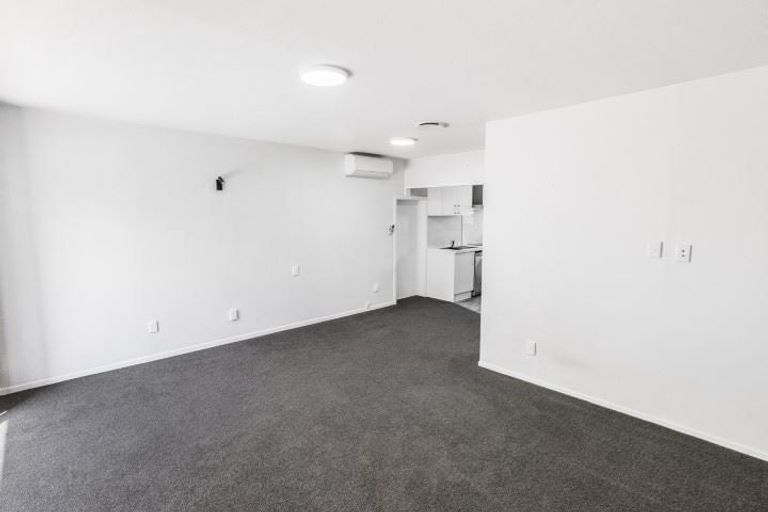 Photo of property in 2/14 Rotherham Street, Riccarton, Christchurch, 8041