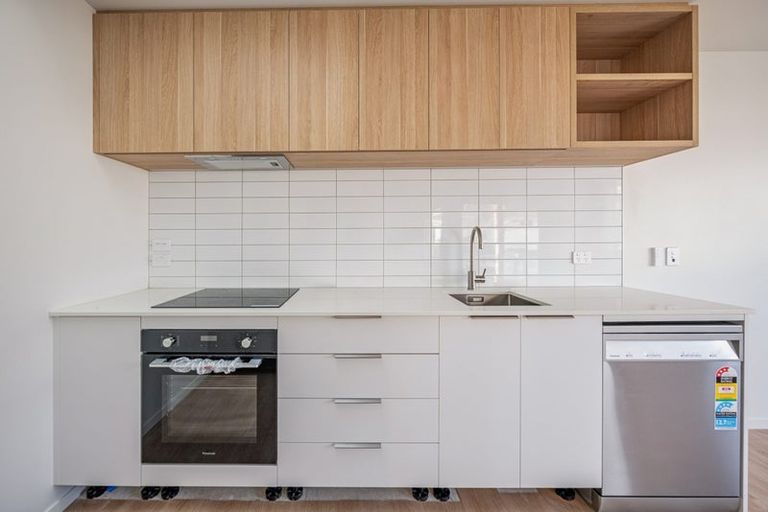 Photo of property in 1058 High Street, Avalon, Lower Hutt, 5011