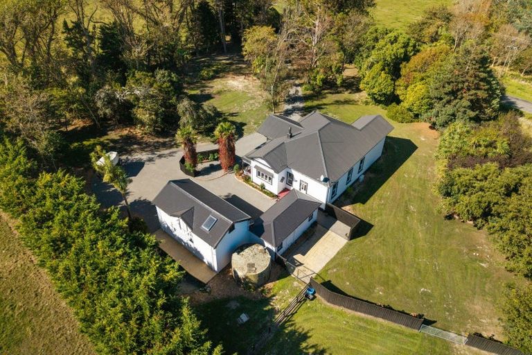 Photo of property in 254 Lockwood Road, Kairanga, Palmerston North, 4475