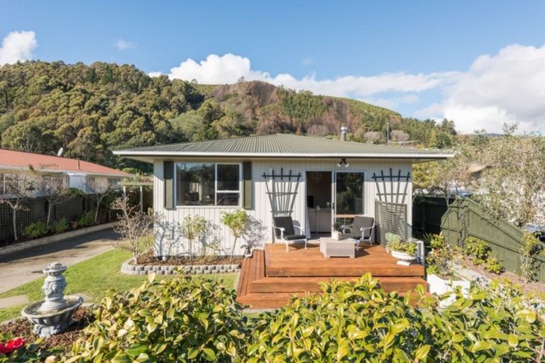 Photo of property in 98 North Road, The Wood, Nelson, 7010