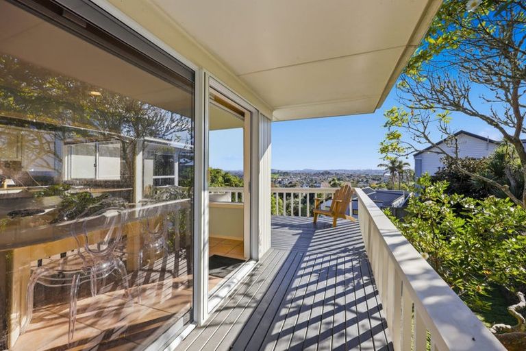Photo of property in 10 Etherege Place, Howick, Auckland, 2014