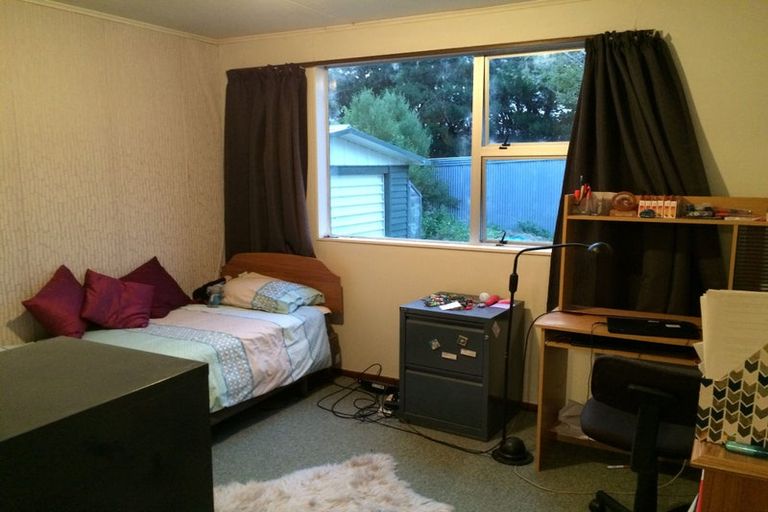 Photo of property in 86 Totara Island Road, Clifton, Balclutha, 9273