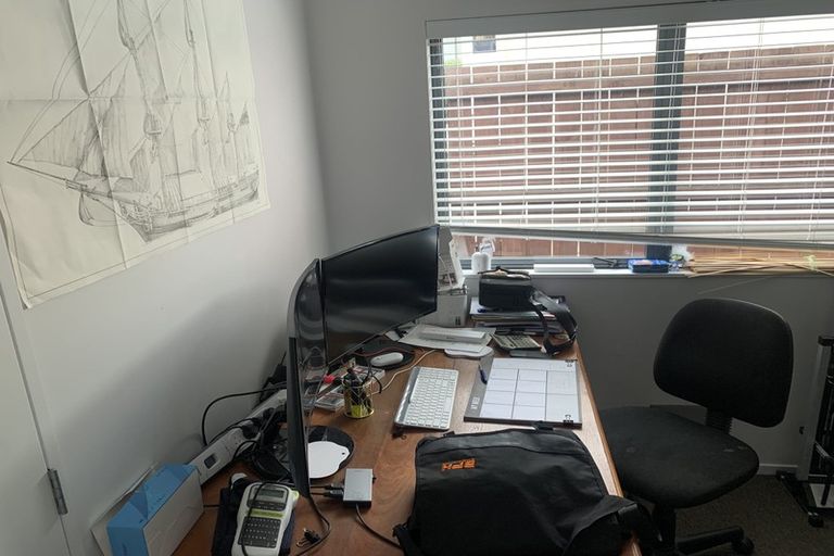 Photo of property in 7 Minaret Drive, Bucklands Beach, Auckland, 2014