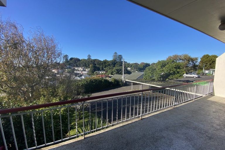 Photo of property in 7/23b Hillsborough Road, Hillsborough, Auckland, 1042